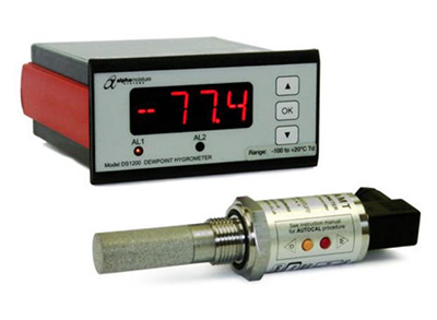 带 DS1200 连续测量干燥过程气体的 AMT-X 型露点变送器